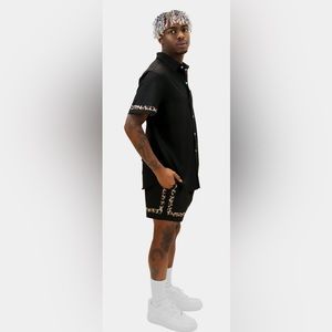 Mavrans Mens size Medium Swimsuit. EUC